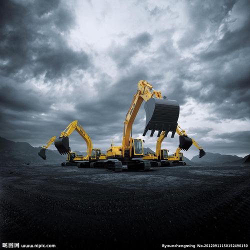 煤矿 挖掘机合影 工程机械图片